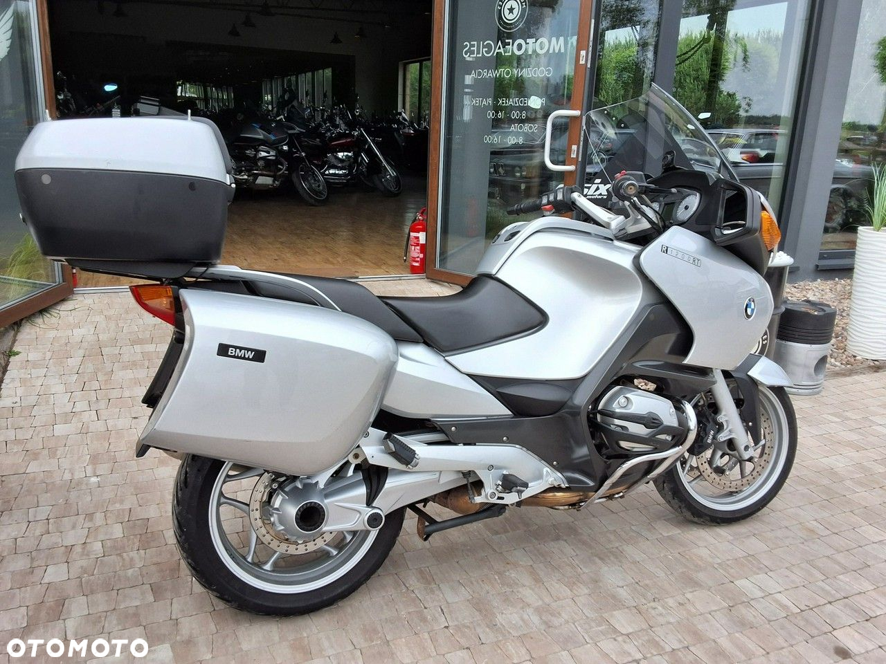 BMW R - 18