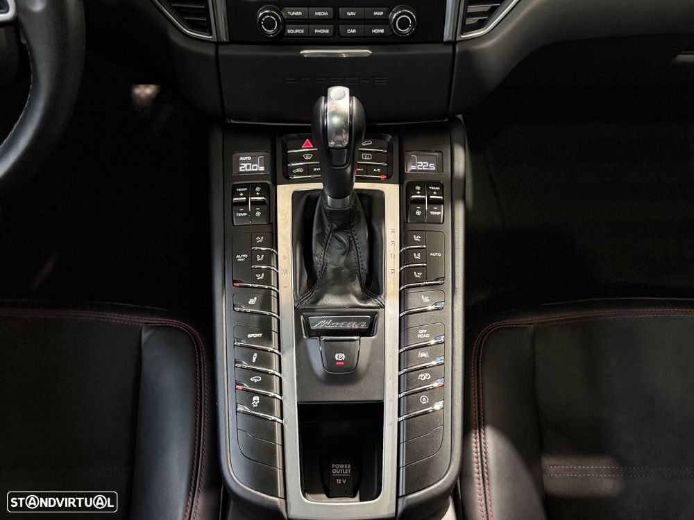 Porsche Macan GTS PDK - 44