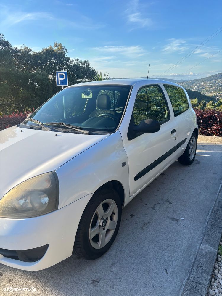 Renault Clio 1.5 dCi Dynamique - 3