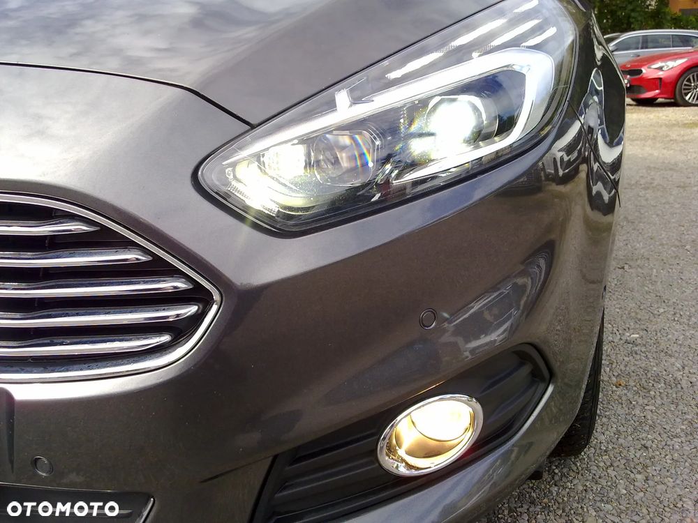 Ford S-Max 2.0 TDCi Titanium PowerShift - 8