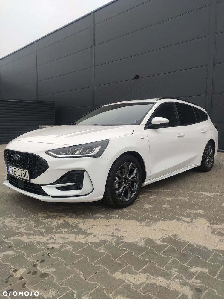 Ford Focus 1.0 EcoBoost Hybrid ST-LINE X - 8