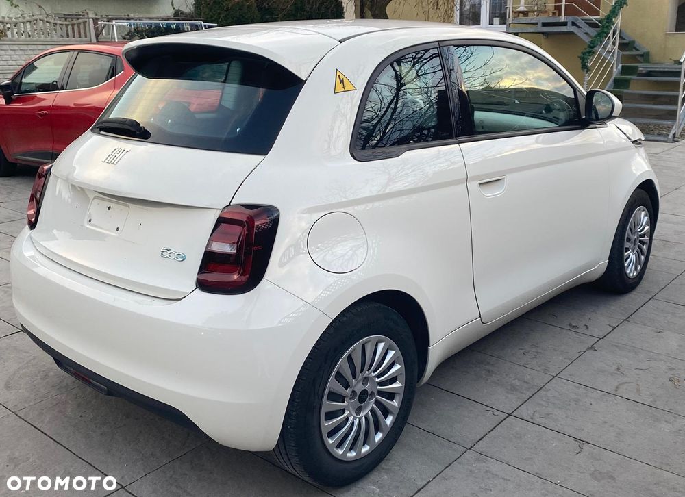 Fiat 500e 23,8kWh - 4