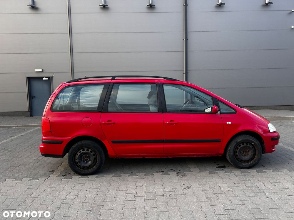 Volkswagen Sharan 1.9 TDI Comfortline - 6