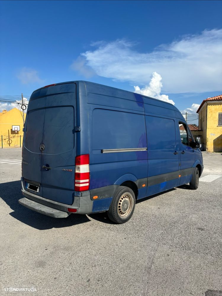 Mercedes-Benz Sprinter - 3