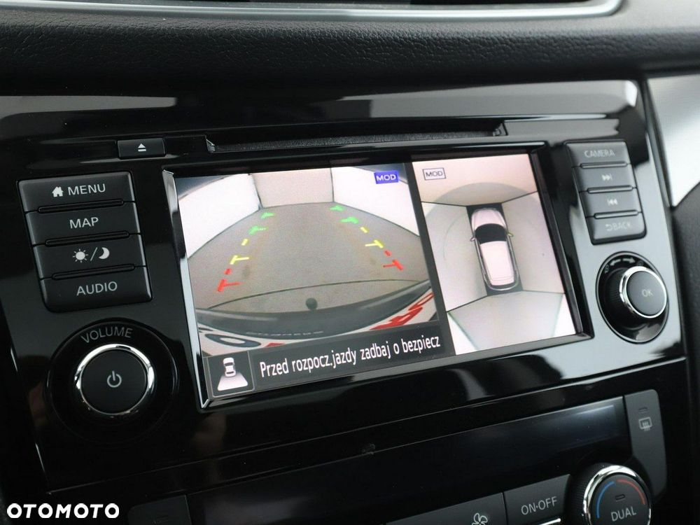 Nissan Qashqai 1.3 DIG-T N-Motion - 24