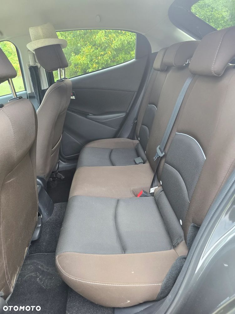Mazda 2 - 14