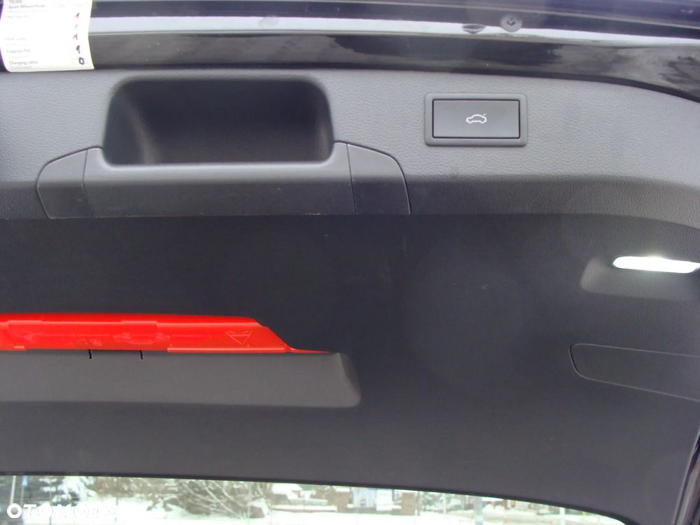 Skoda Superb 2.0 TDI DSG Selection - 28