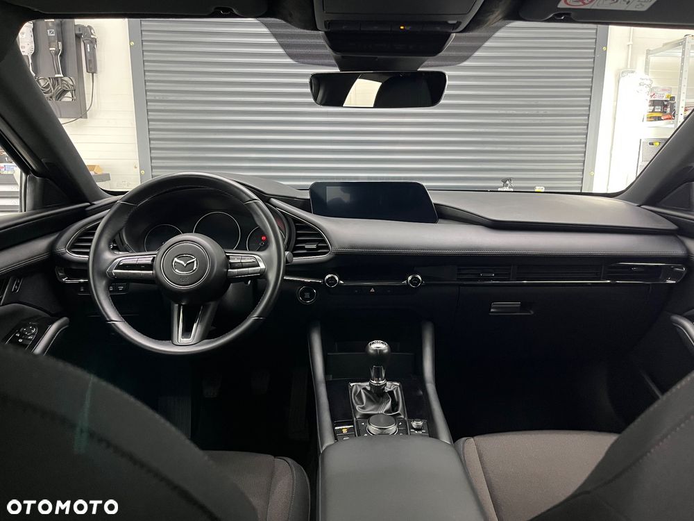 Mazda 3 2.0 mHEV Exclusive Line - 18