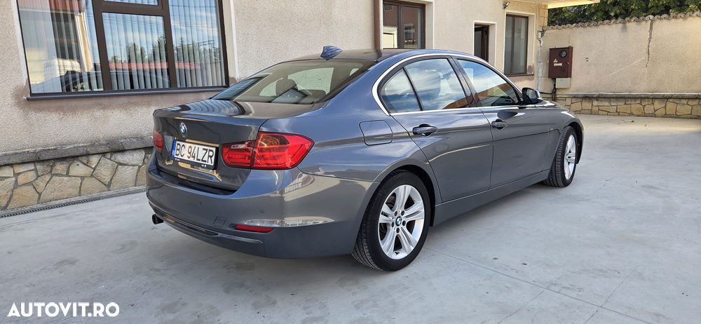 BMW Seria 3 318d - 3