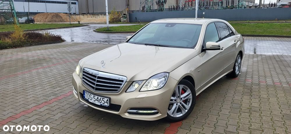 Mercedes-Benz Klasa E 250 CGI BlueEFFICIENCY Avantgarde
