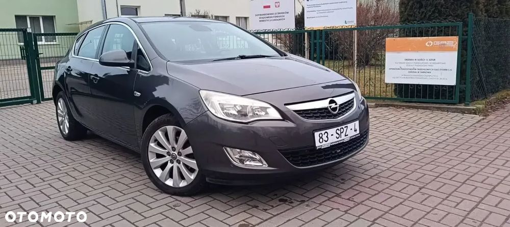 Opel Astra 1.4 Turbo Automatik Cosmo - 1