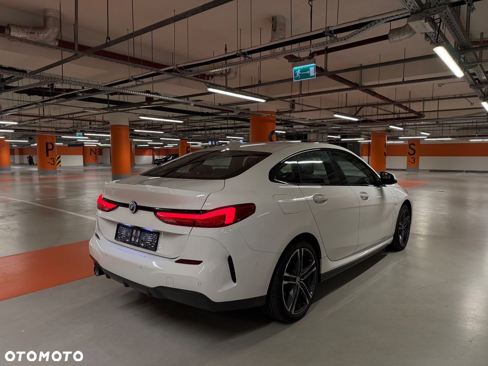 BMW Seria 2 216d M Sport - 7
