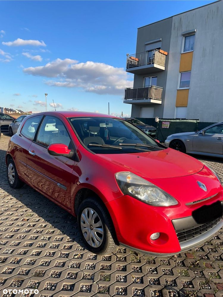 Renault Clio 1.2 16V Authentique - 1