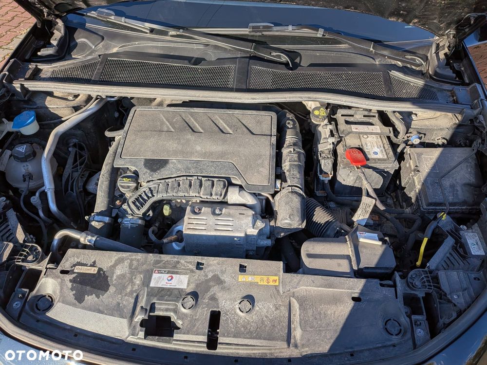 Peugeot 308 1.2 PureTech Allure Pack S&S EAT8 - 6