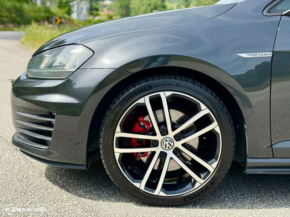 VW Golf 2.0 TDI GTD DSG - 57