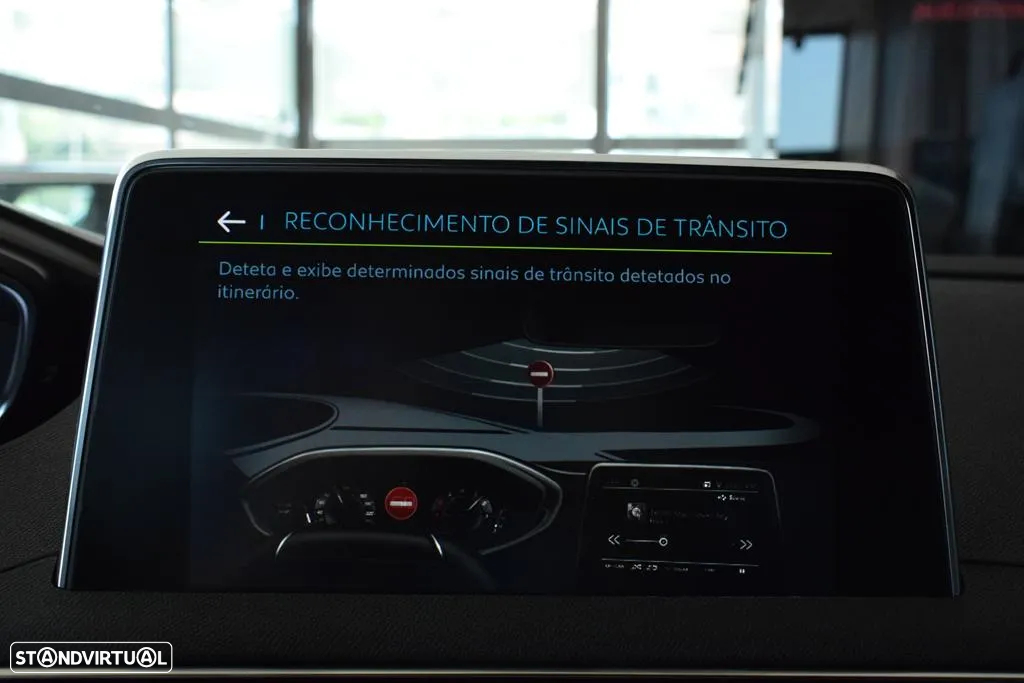 Peugeot 3008 1.6 Hybrid4 GT e-EAT8 - 35