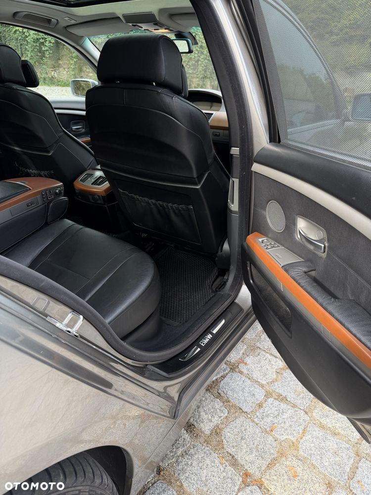 BMW Seria 7 - 5