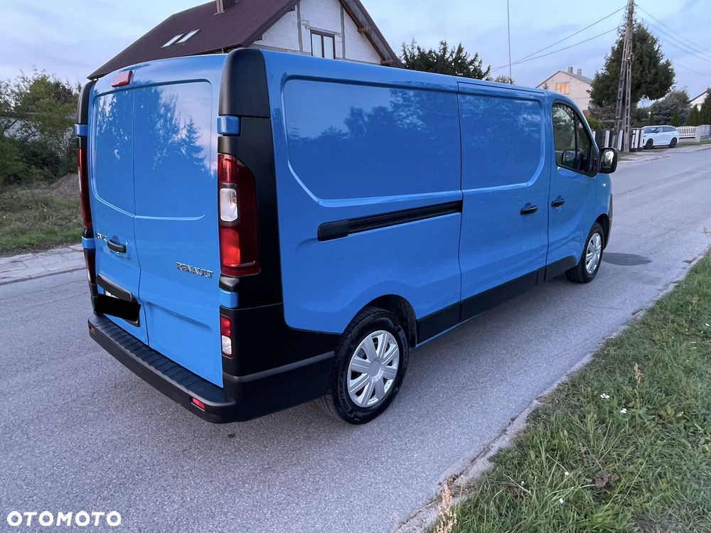 Renault Trafic - 12