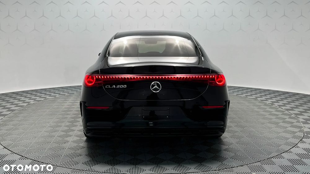 Mercedes-Benz CLA 200 mHEV 8G-DCT - 6