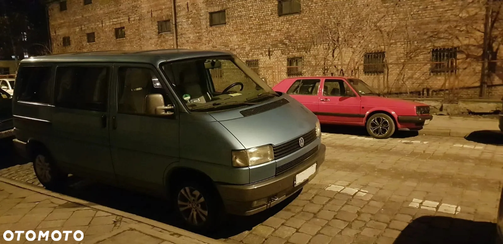 Volkswagen Golf - 2