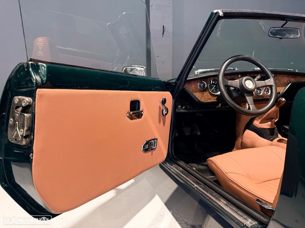 Triumph Spitfire - 15