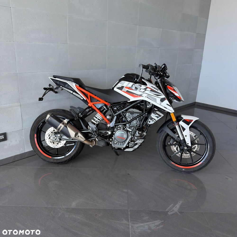KTM Duke 125 - 2