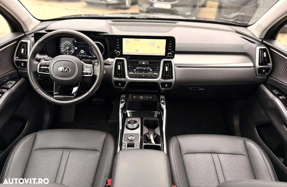 Kia Sorento - 26