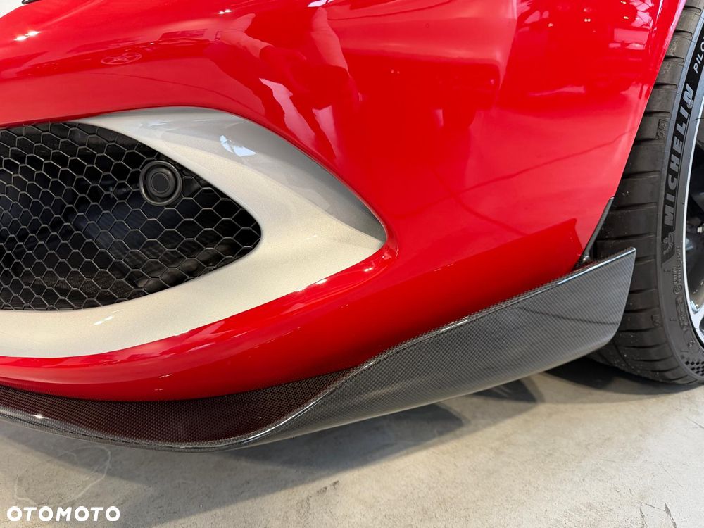 Ferrari 296 GTB - 35