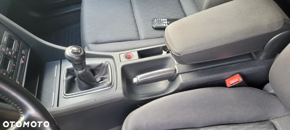 Audi A4 Avant 1.9 TDI - 14