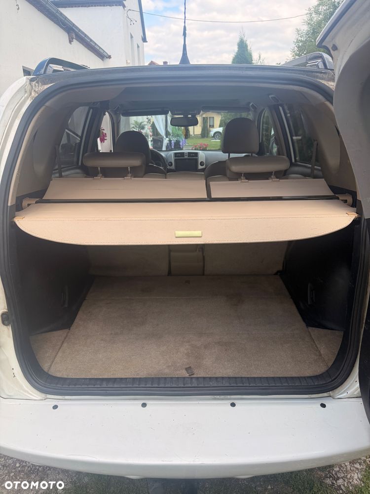 Toyota RAV4 2.2 D-4D X - 14