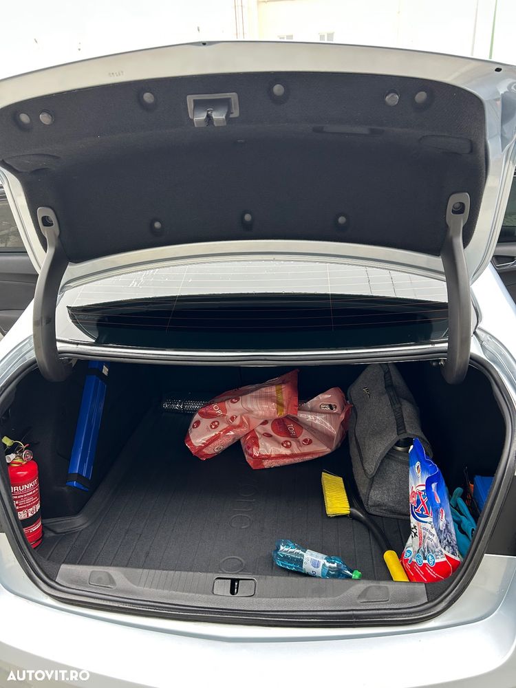 Opel Astra 1.6 TWINPORT ECOTEC Selection - 10