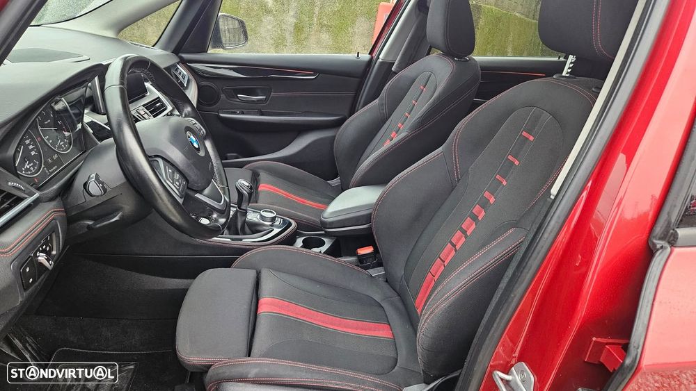 BMW 218 Active Tourer d Sport Line - 19