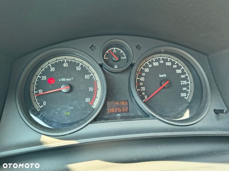 Opel Astra - 12