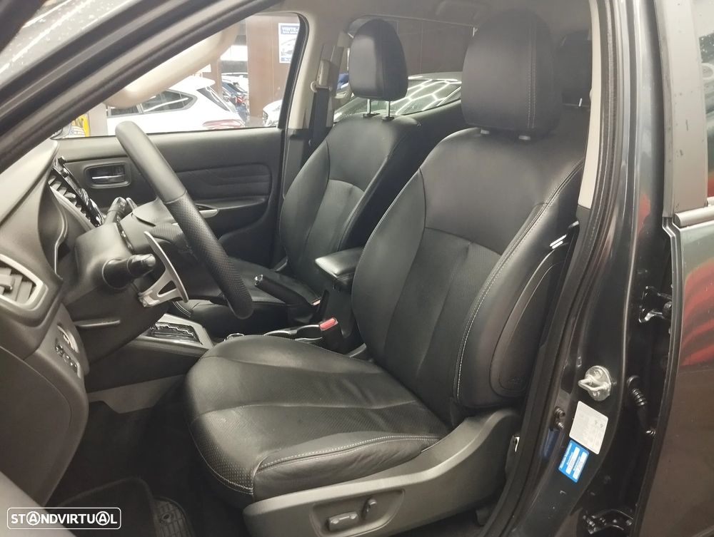 Mitsubishi L200 2.3 DI-D Strakar CD Intense AT 4WD - 19