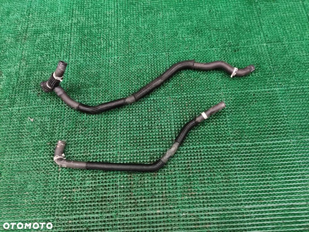 TOYOTA YARIS 1.5i Aut 19-24r Rurka Waż Przewód Wody - 1