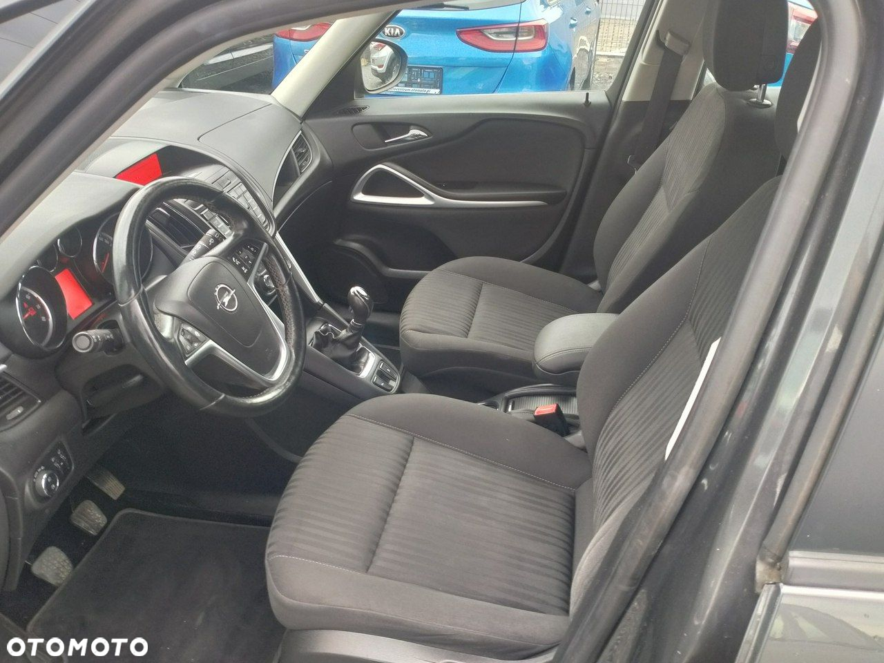 Opel Zafira - 9