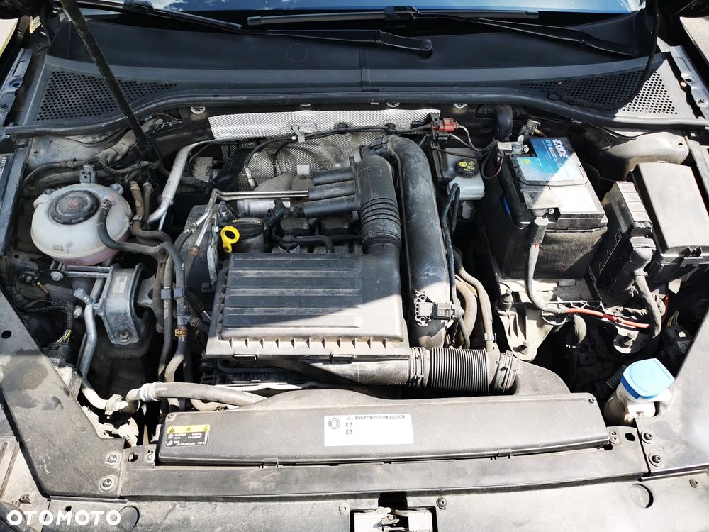 Volkswagen Passat Variant 1.4 TSI BMT Comfortline - 25