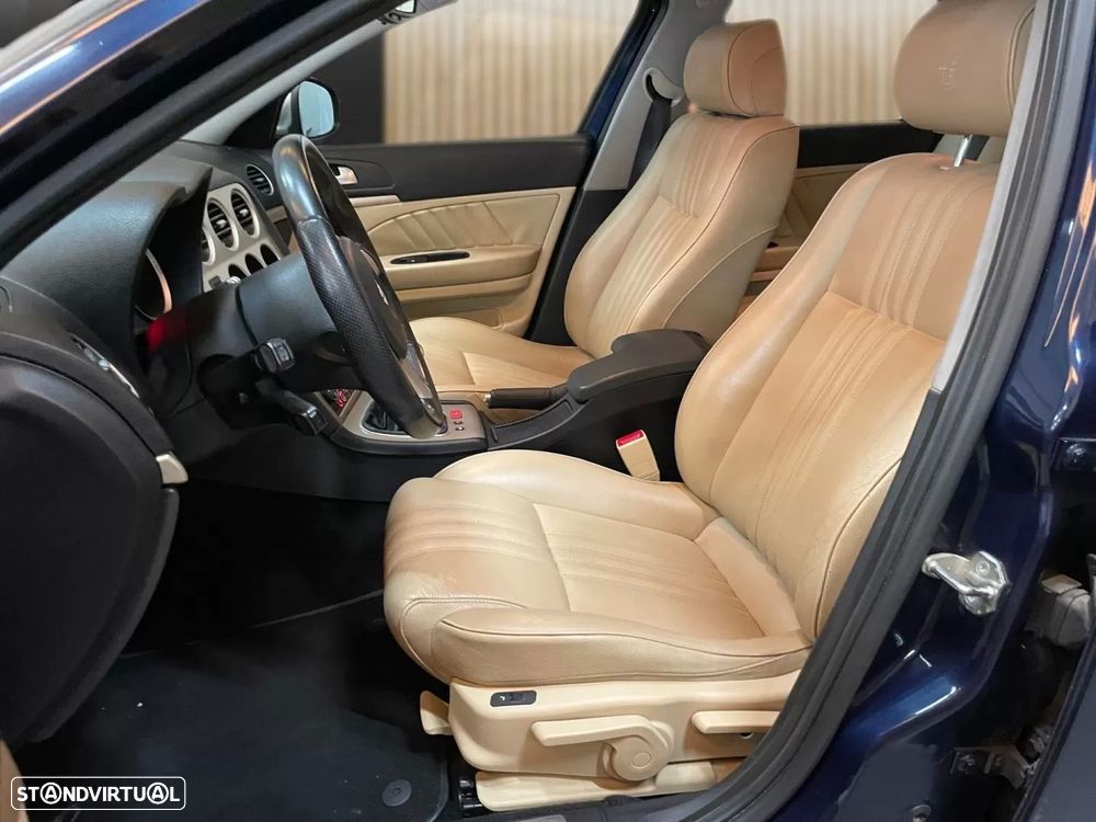 Alfa Romeo 159 Sportwagon 1.9 JTDm 8V Executiva - 8
