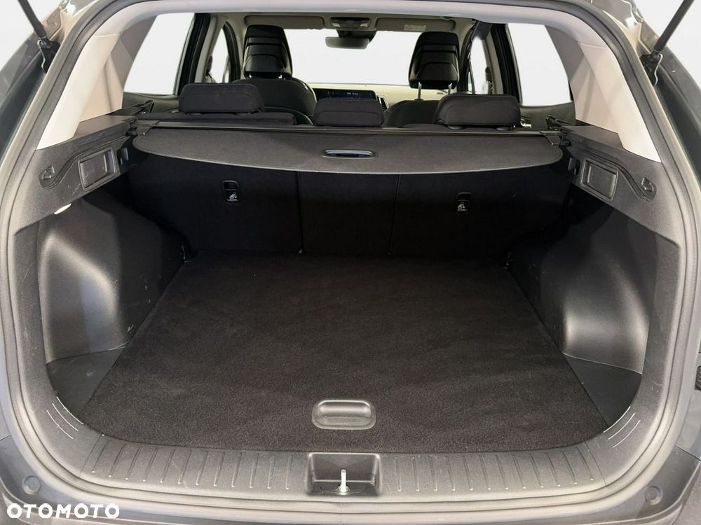 Kia Sportage - 16