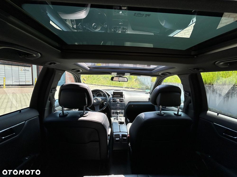Mercedes-Benz Klasa C 250 CGI Automatik BlueEFFICIENCY SPORT EDITION - 12