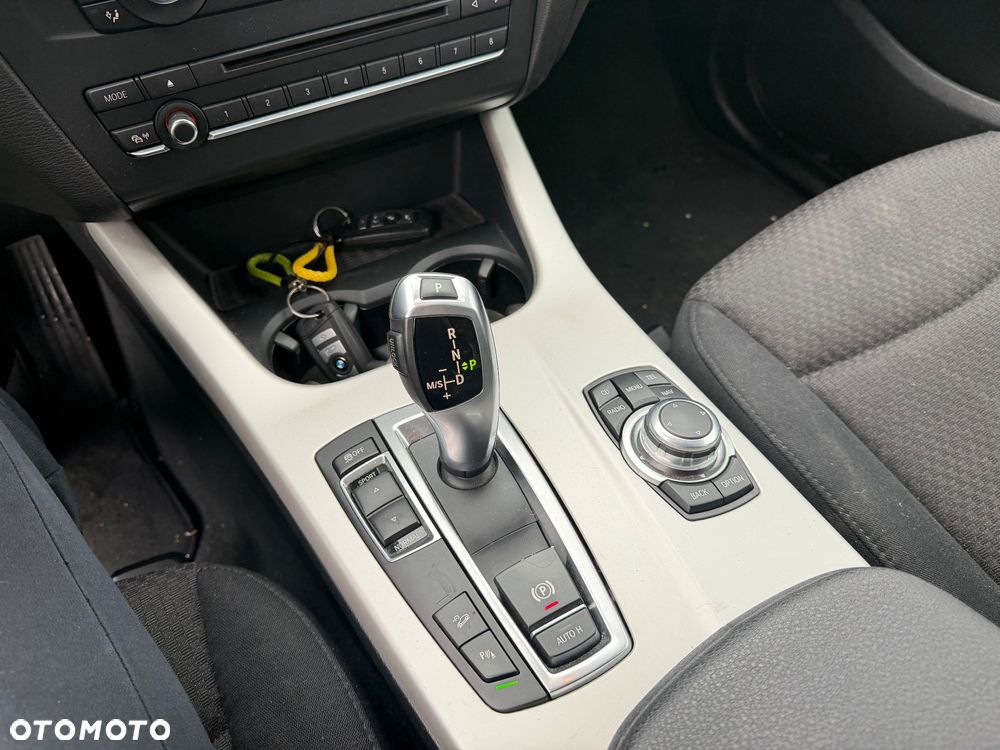 BMW X3 xDrive20d - 14