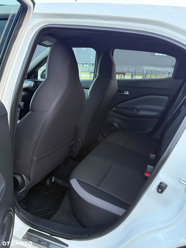 Nissan Juke 1.0 DIG-T N-Connecta - 38