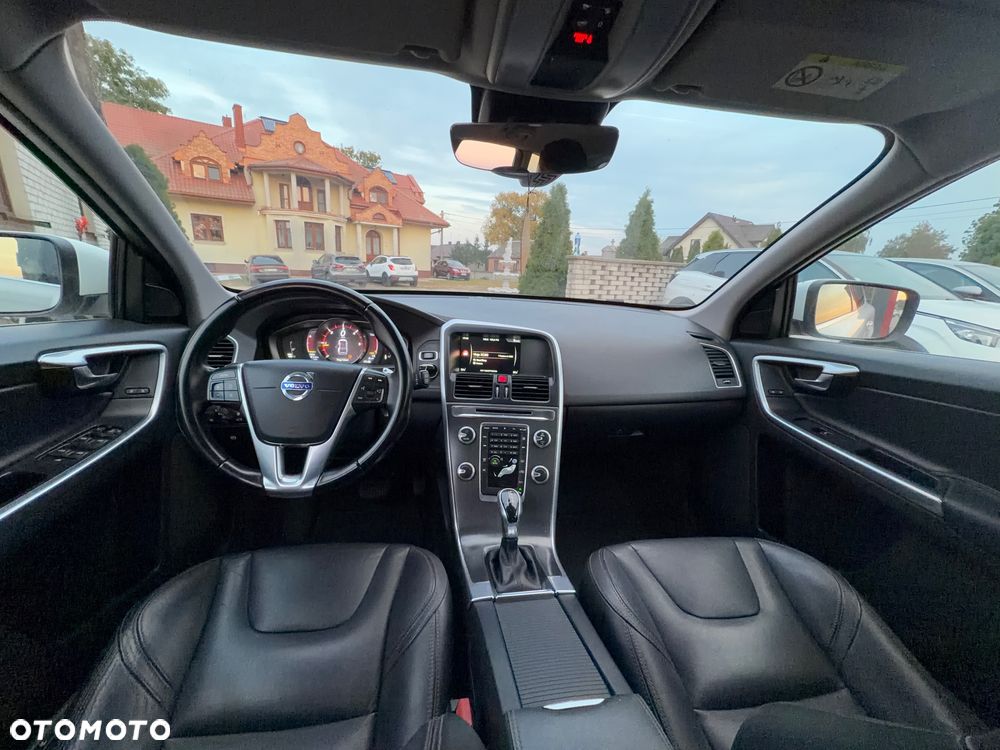 Volvo XC 60 - 18