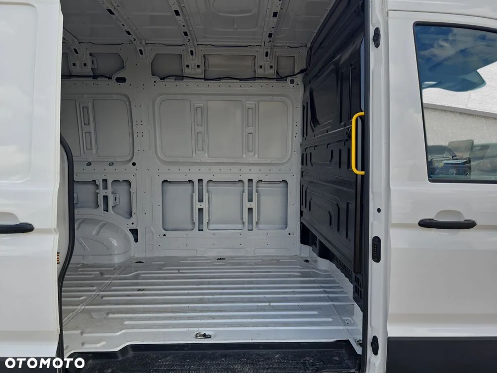 Volkswagen VOLKSWAGEN CRAFTER FURGON BLASZAK - 2