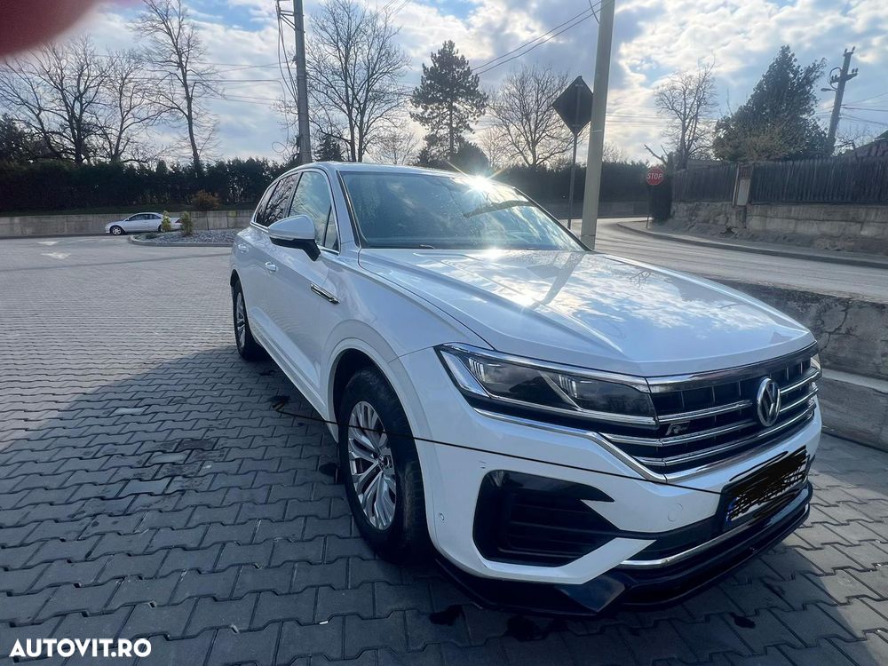 Volkswagen Touareg 3.0 V6 TDI 4Motion DPF Automatik R-Line - 3