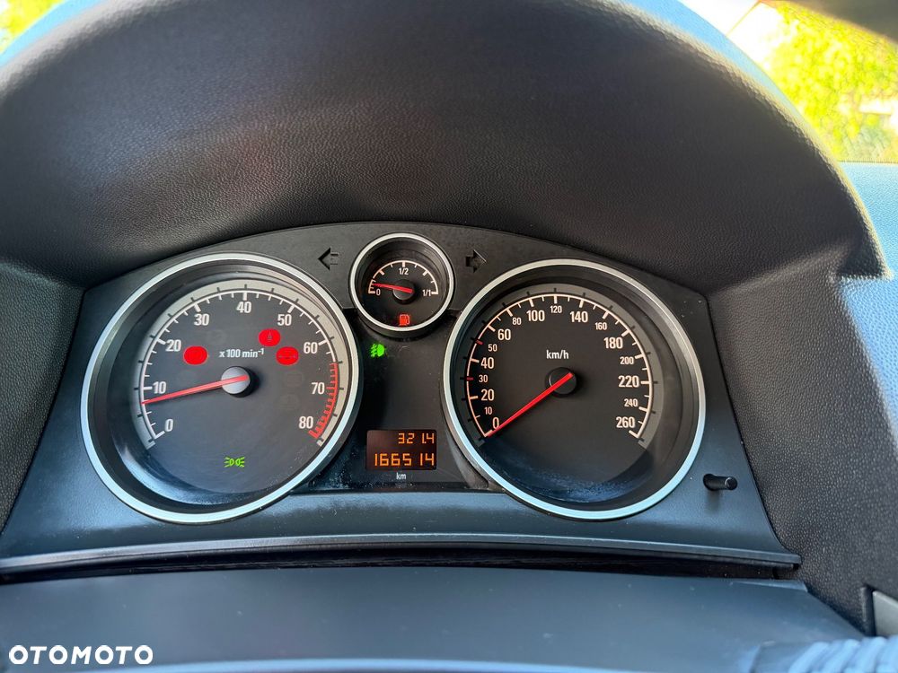 Opel Astra 1.6 Style - 25