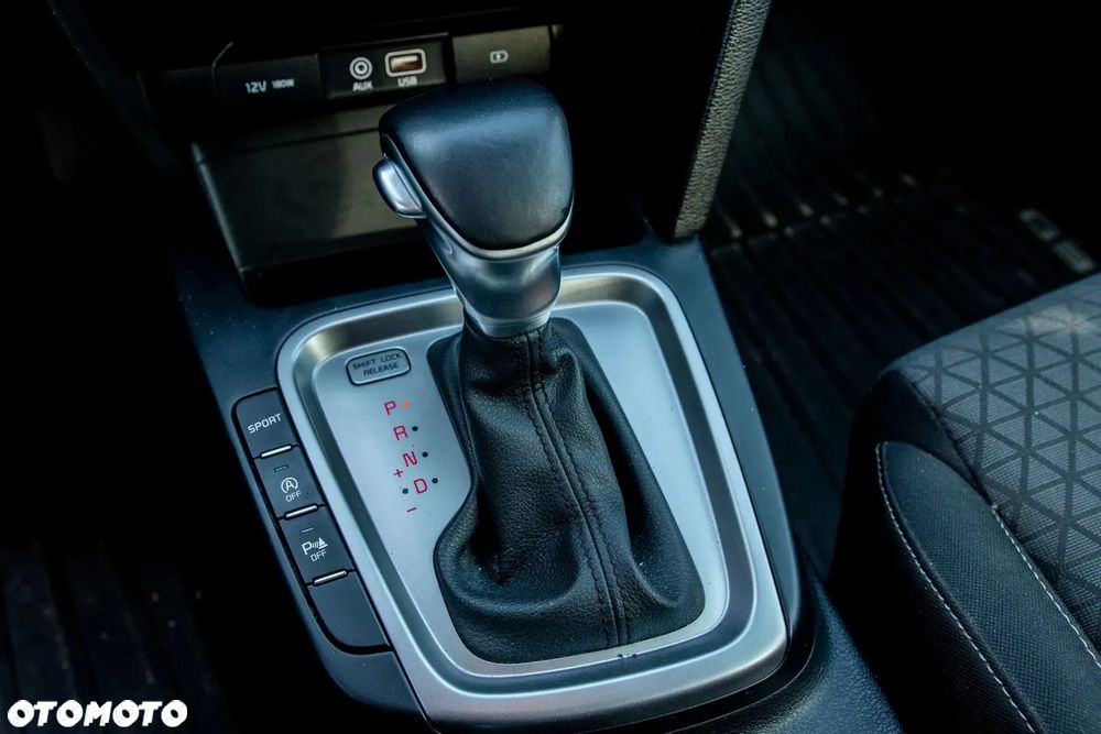 Kia Ceed 1.4 T-GDI M DCT - 20