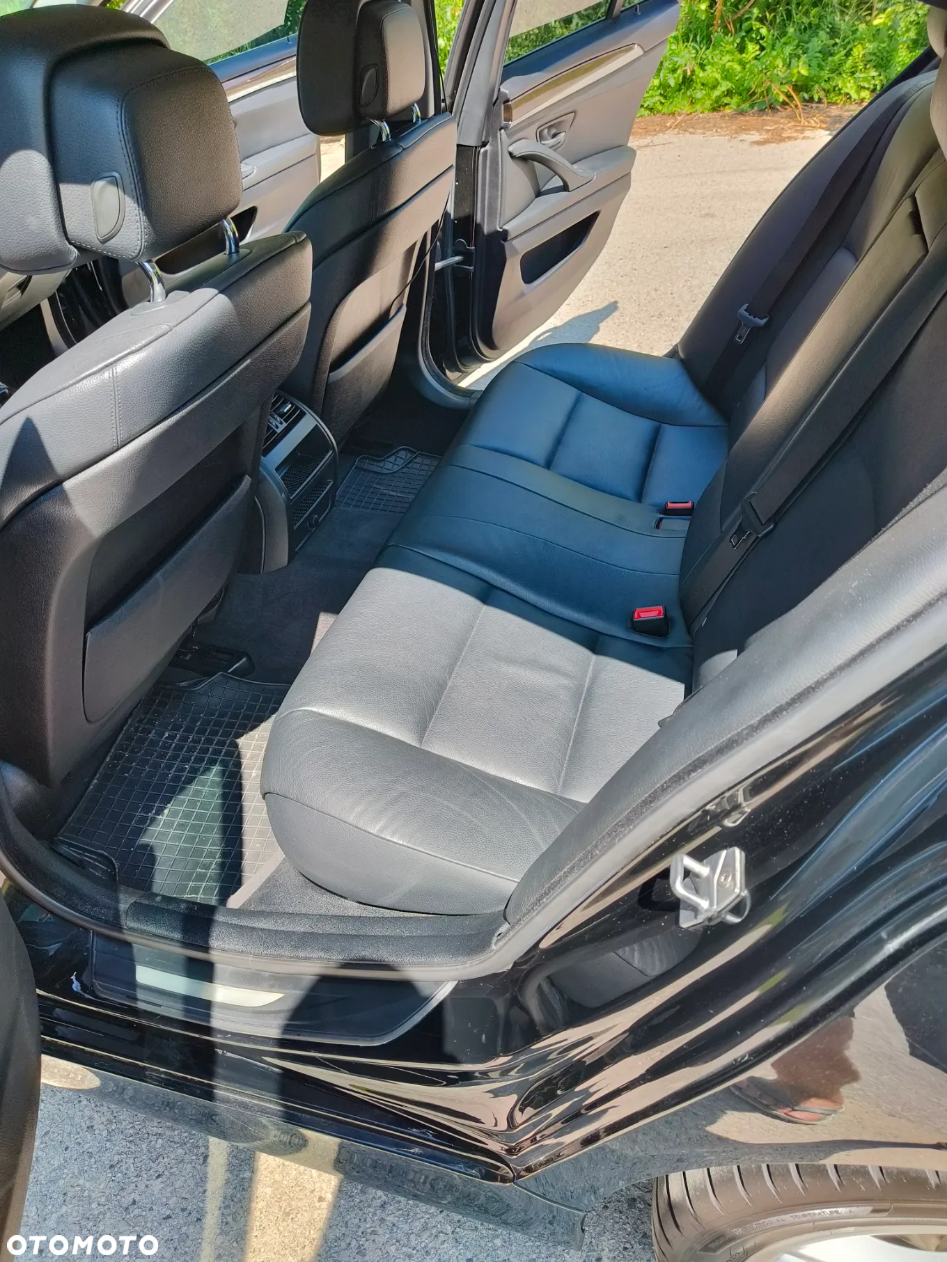 BMW Seria 5 535i xDrive - 13