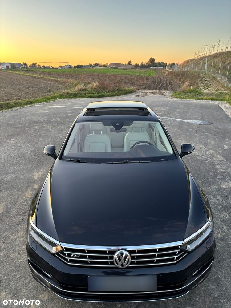 Volkswagen Passat - 9