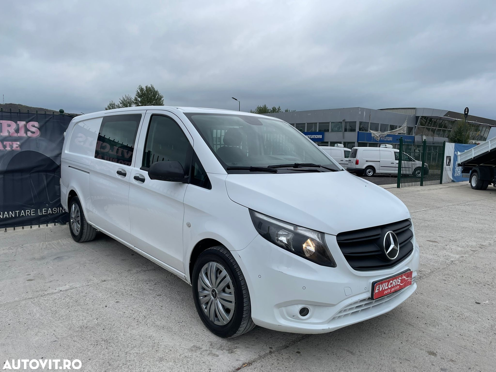 Mercedes-Benz Vito 4x4 6 LOCURI LUNG AUTOMAT - 8